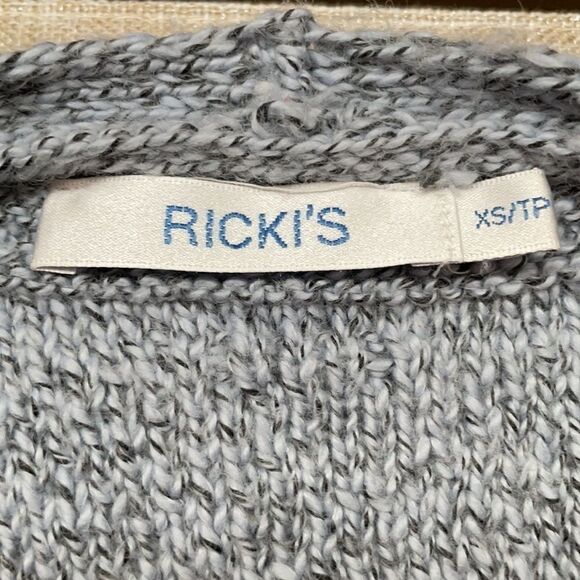 RICKI'S 3/4 Sleeve Sweater Size Extra Small - Picture 6 of 9